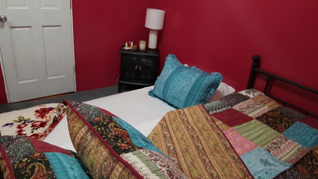 Oyo Bed And Breakfast Bed & Breakfast