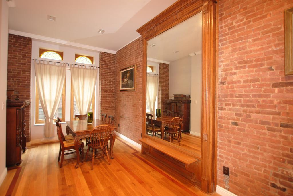 Apartment Historic Harlem Duplex