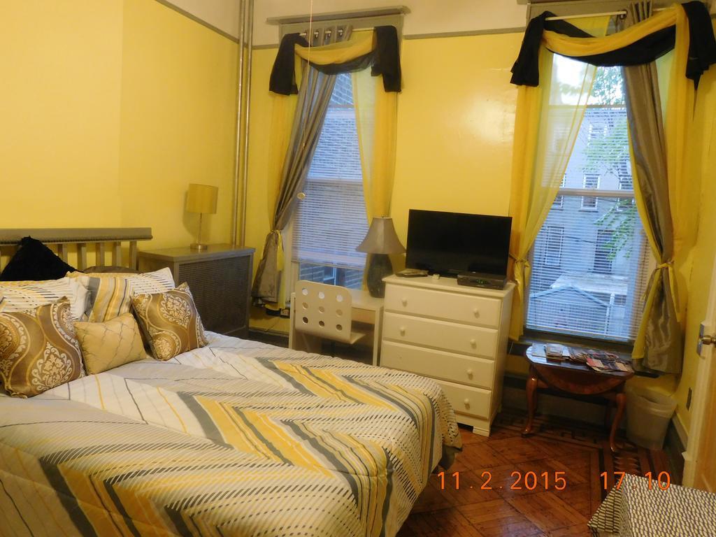 Debbie's Place * New York