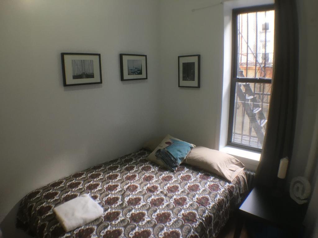 Apartment Two Bedroom Henry Street #42 New York