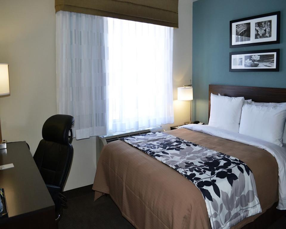 Hotel Sleep Brooklyn Coney Island 3*