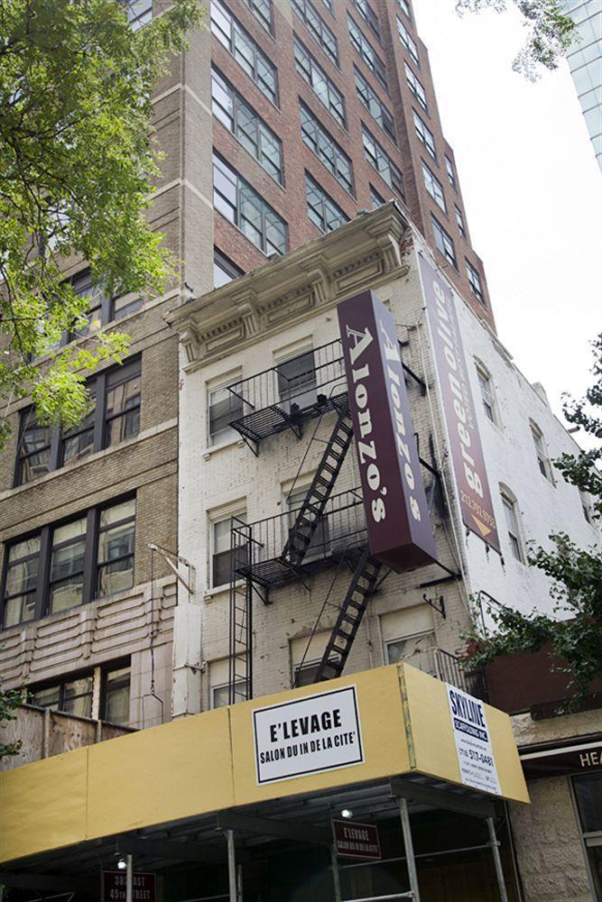 Un Place 2* New York