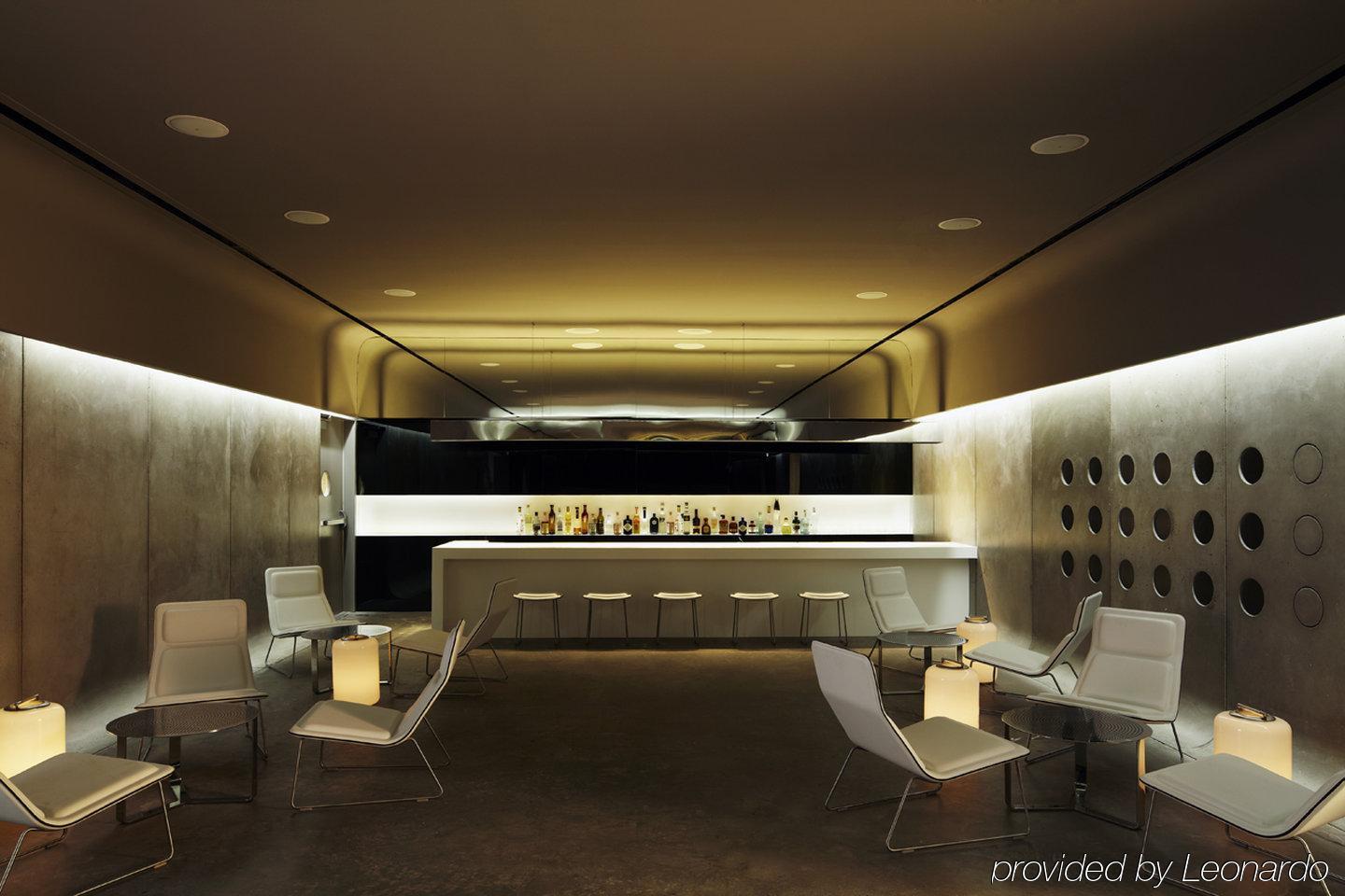 Alameda, Highline Hotel
