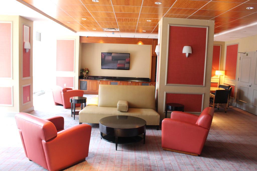 Tower Suites In Times Square * New York
