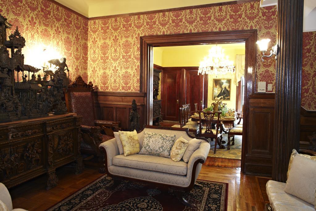 Hotel The New York Renaissance Home And Guesthouse 4*