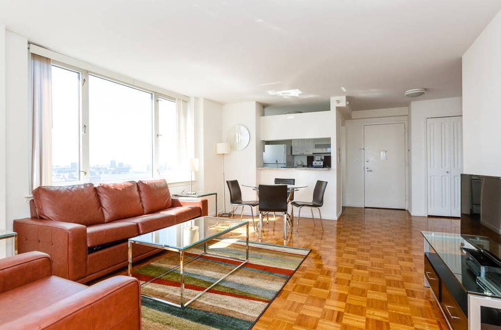 Tower Suites In Times Square