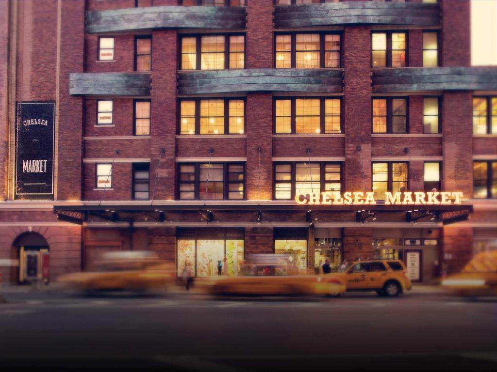 Global Luxury At 777 6th Avenue *