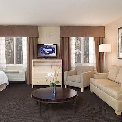 Hampton Manhattan - Times Square South 3*