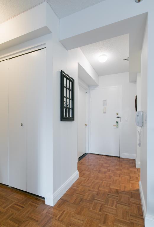 Lincoln Center Luxury Apartment New York