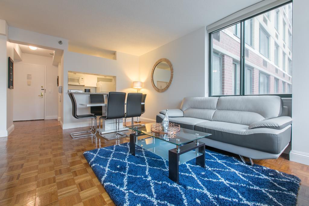 Lincoln Center Luxury Apartment