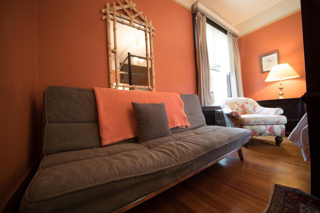 Candy Hill Harlem Bed & Breakfast