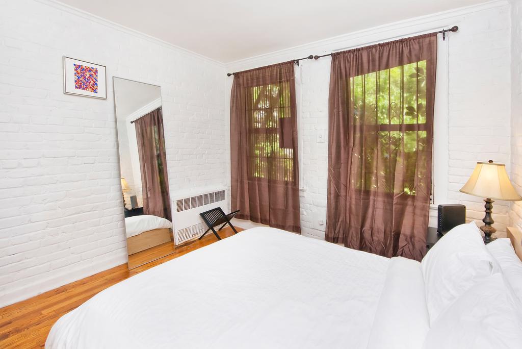 Gramercy Park Apartments