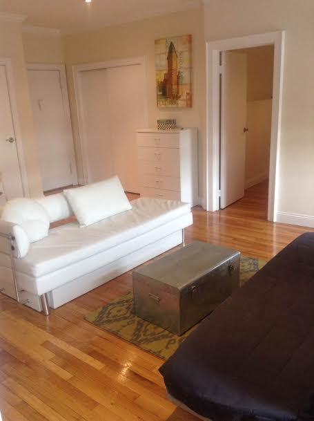 Peck Slip Apartment *