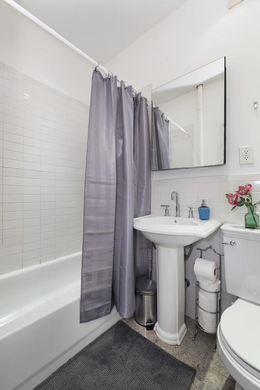 Apartment Away From New York