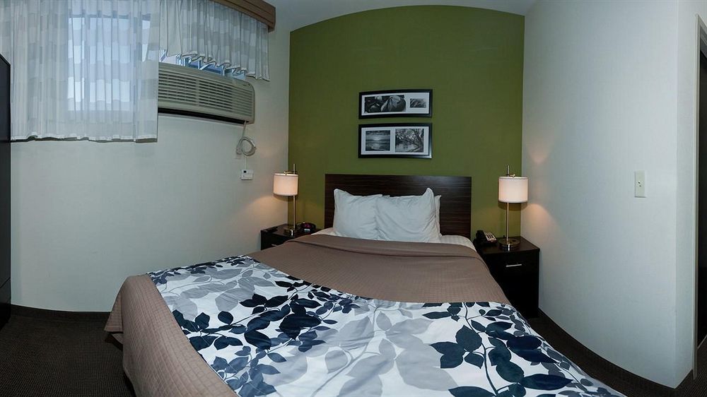 Hotel Cresthaven Jamaica-jfk