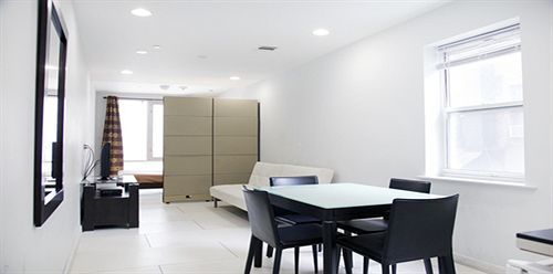 Un Place Aparthotel New York