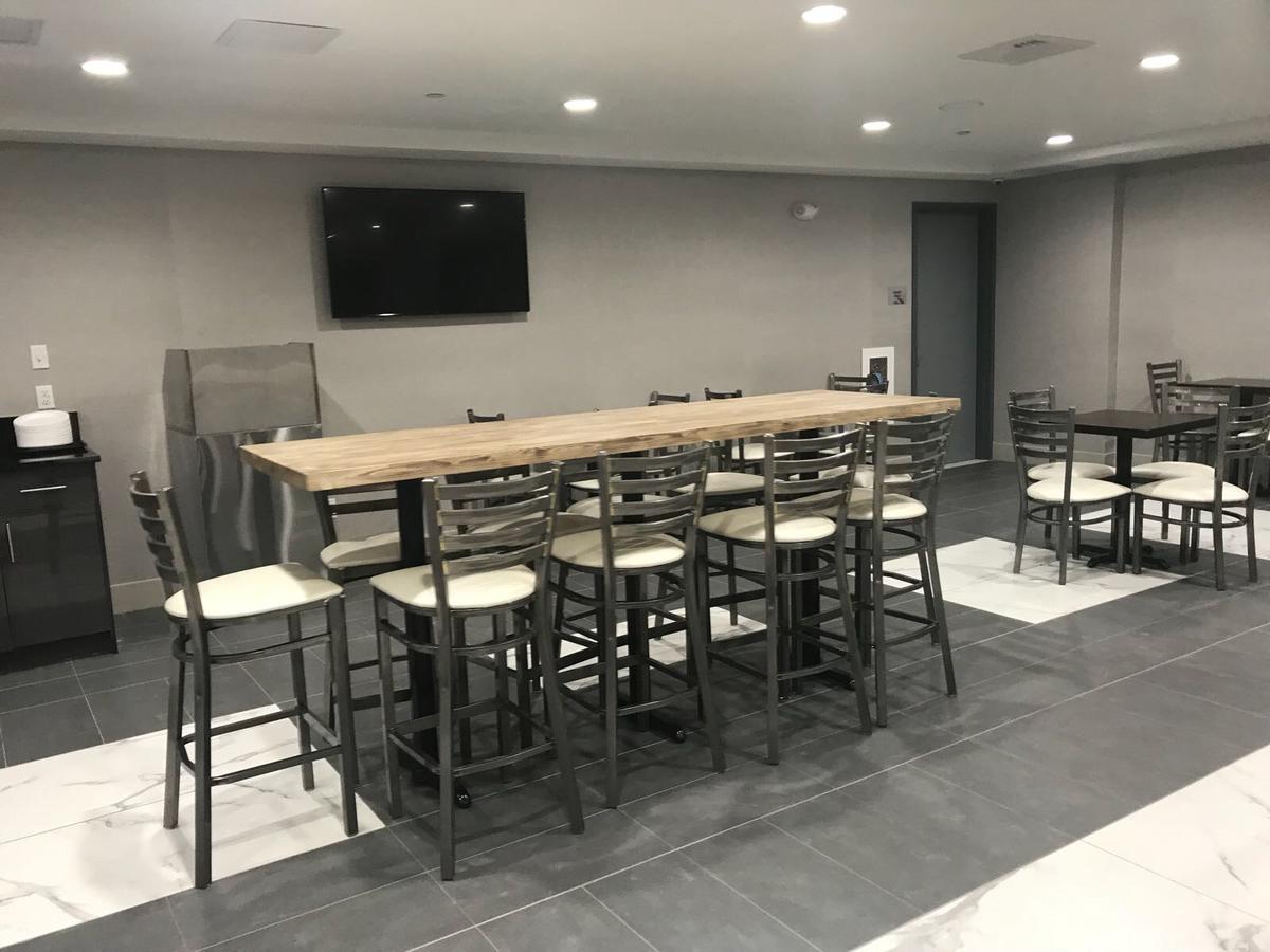 Wingate By Wyndham Jamaica Ny/ Airtrain Jfk 3* New York