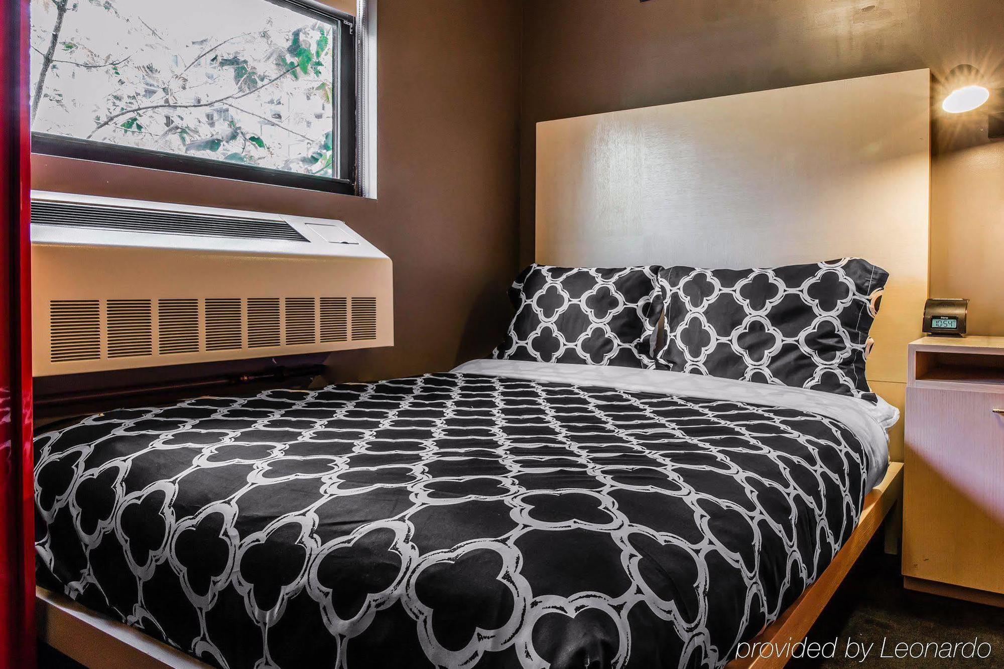 Hotel Essence 3*