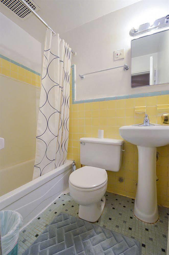 Murray Hill Apartment *