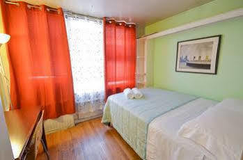 Murray Hill Apartment