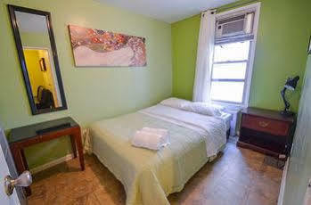 Murray Hill Apartment *