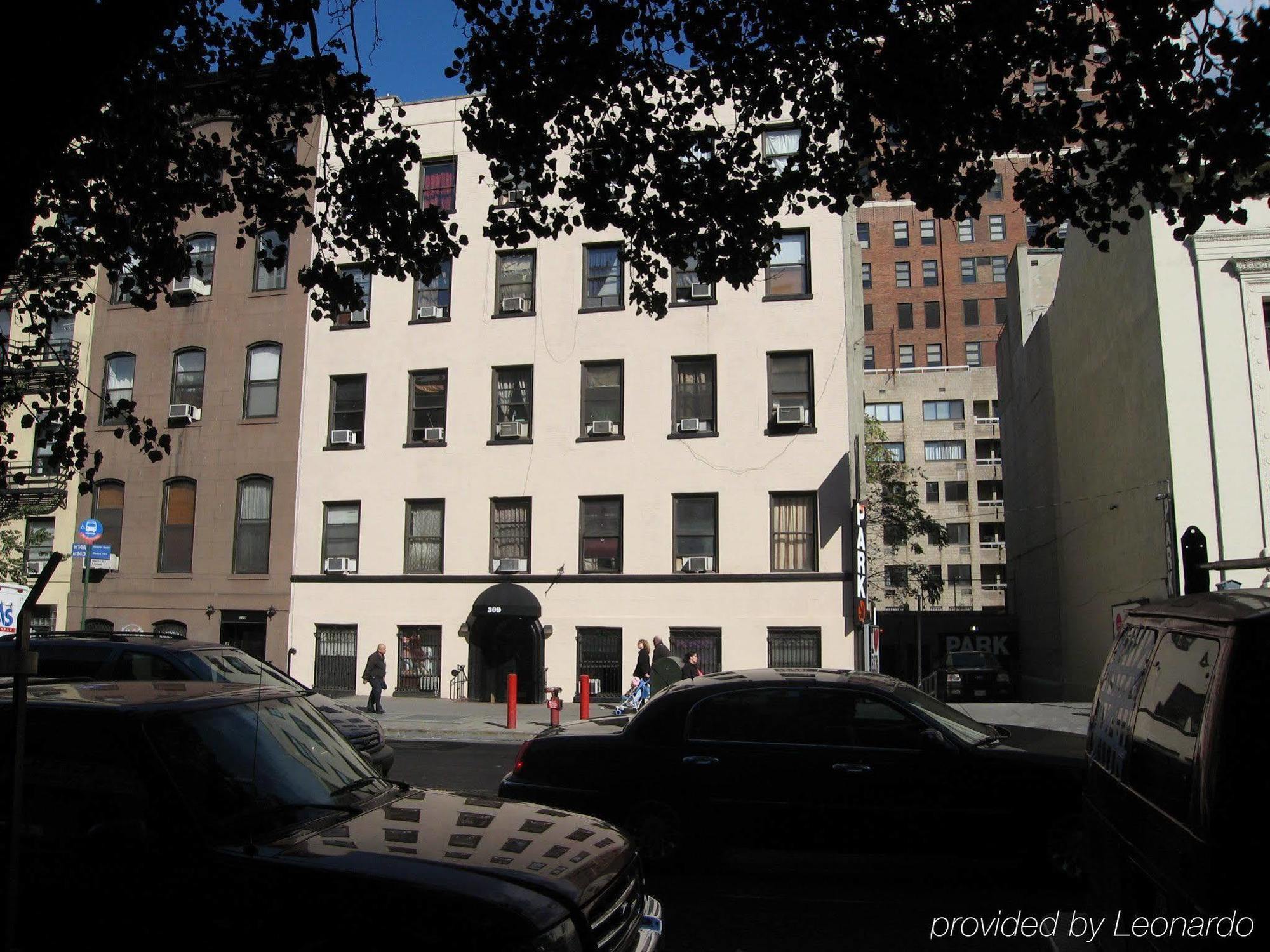 309 Hotel