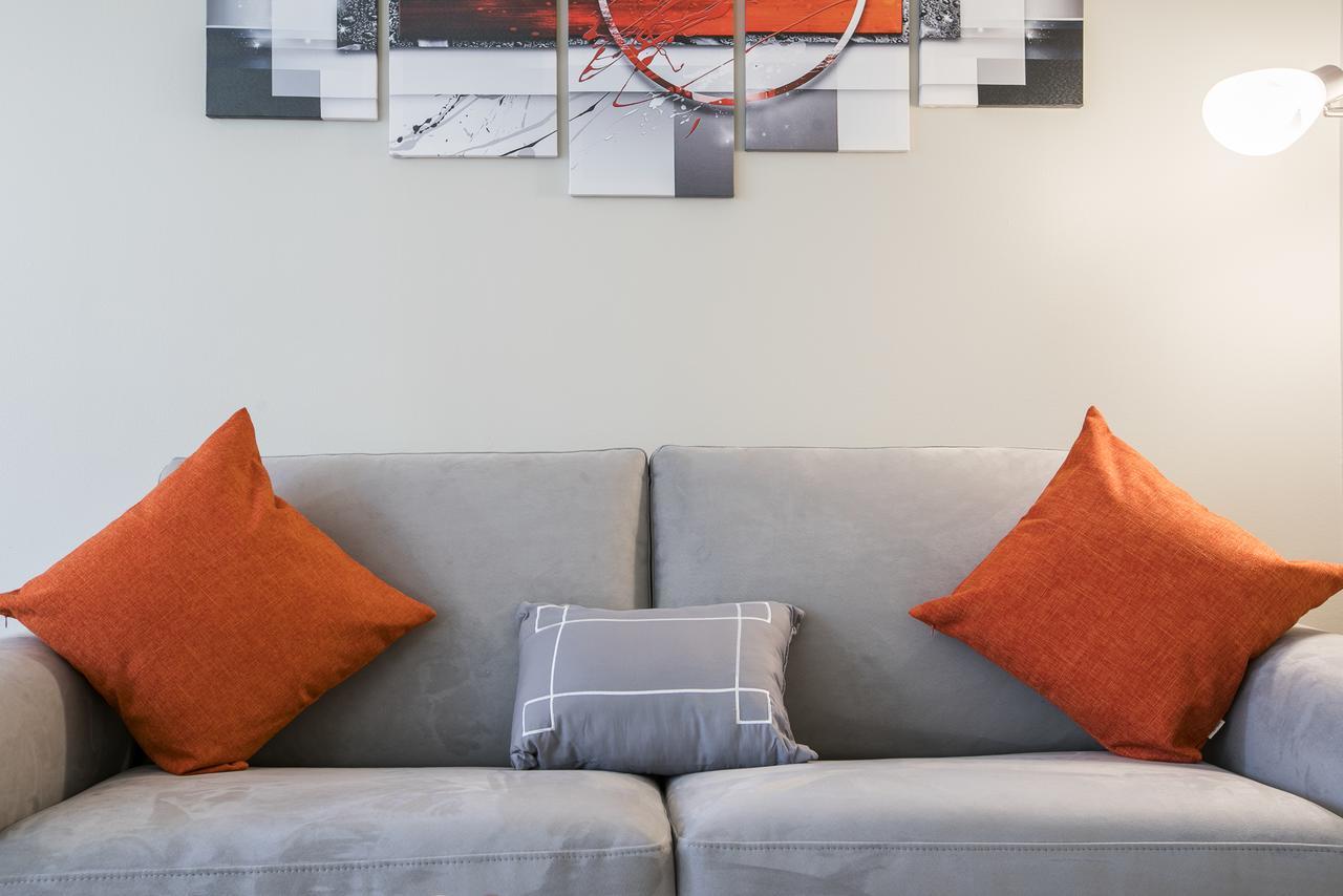 Apartment Brand New, Luxury Alcove Studio , Full Service Building