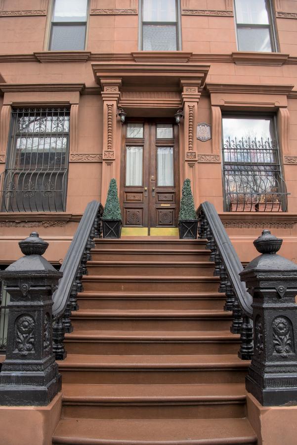 Harlem Grand Bed & Breakfast