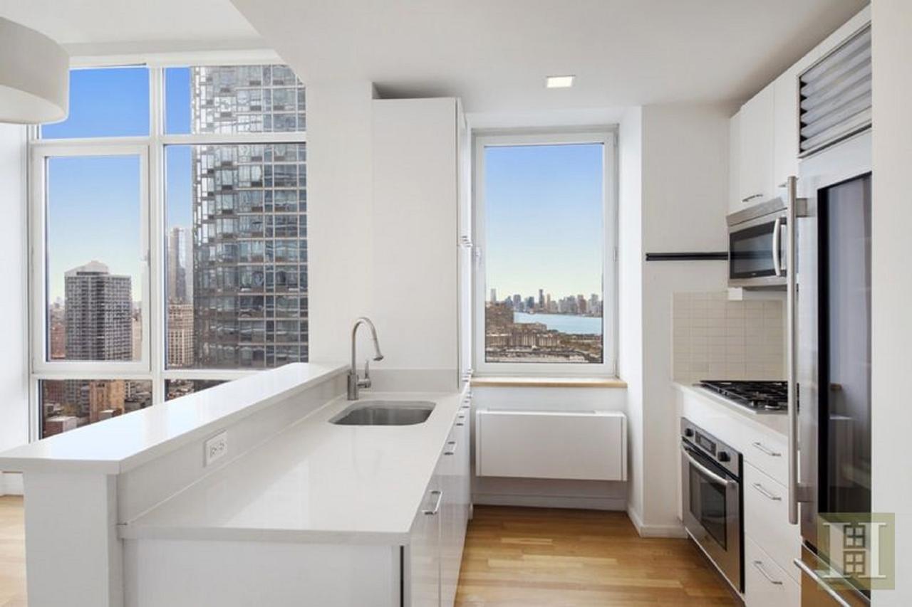 Times Square Apartment
