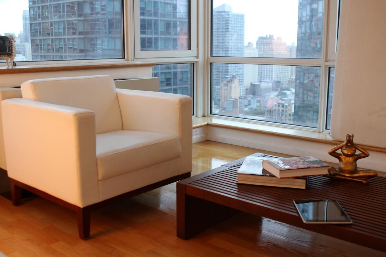 Times Square Apartment New York