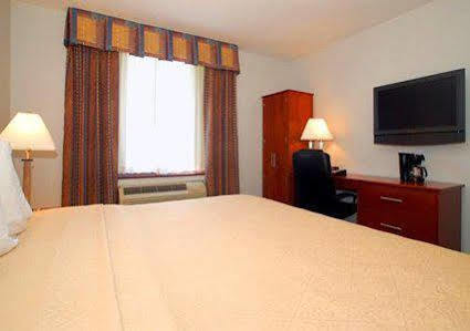 Quality Long Island - Queensboro Bridge Hotel 3*