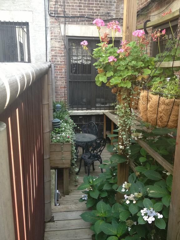 The New York Renaissance Home And Guesthouse Hotel
