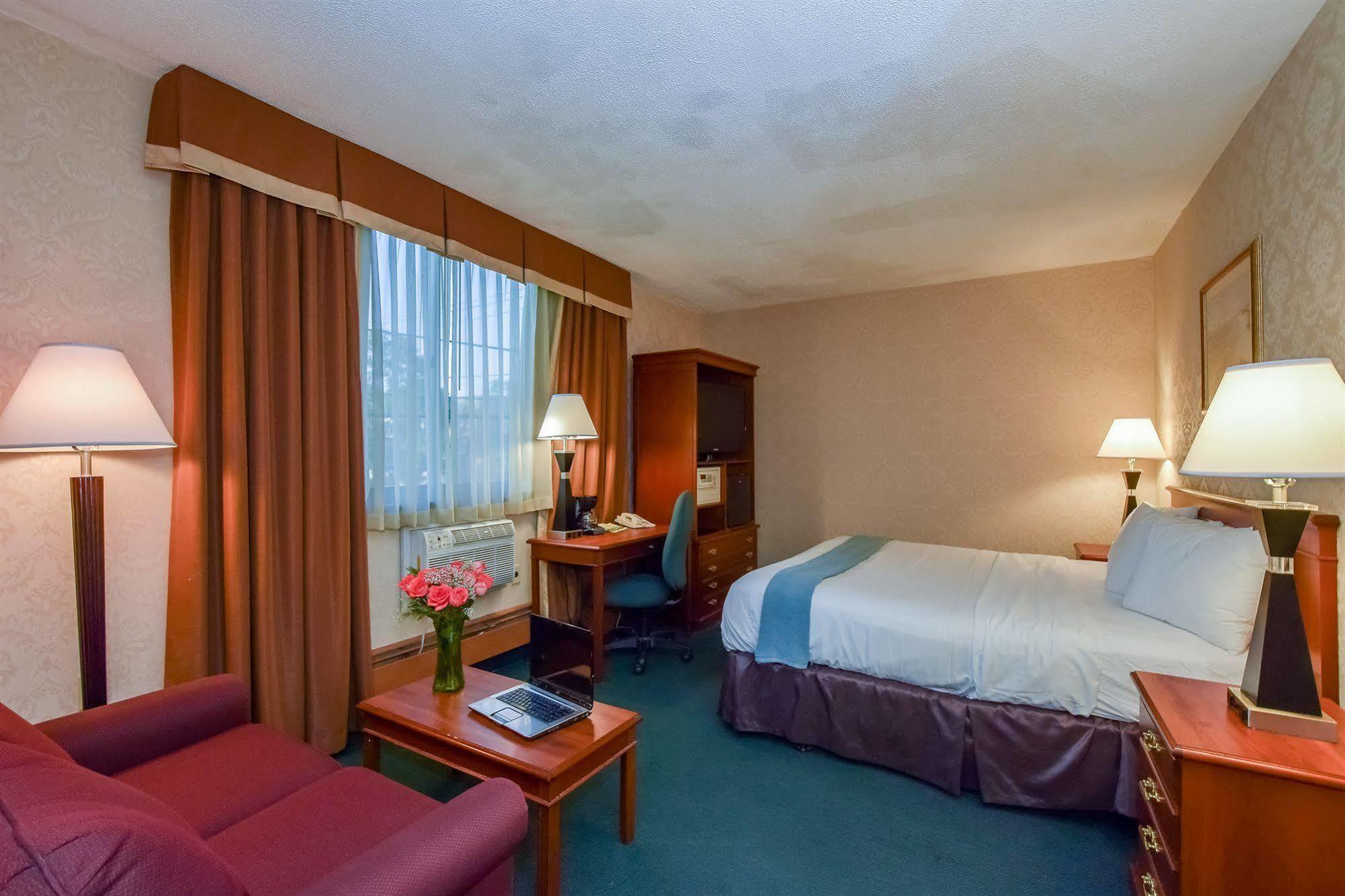 Anchor Hotel
