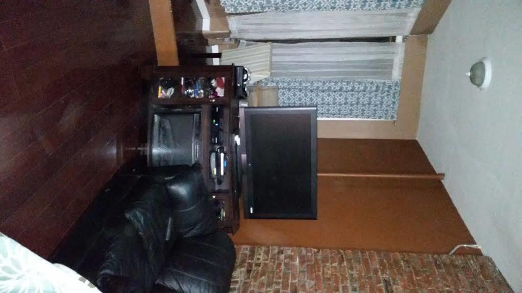 Oyo Bed And Breakfast Bed & Breakfast New York