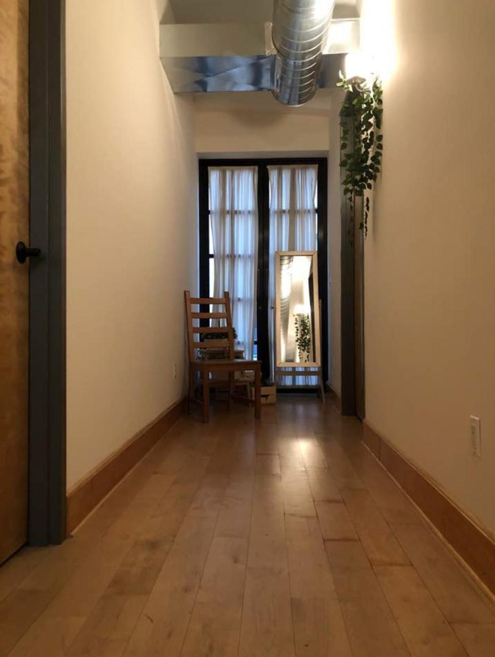Midtown East For Woman Hostel *