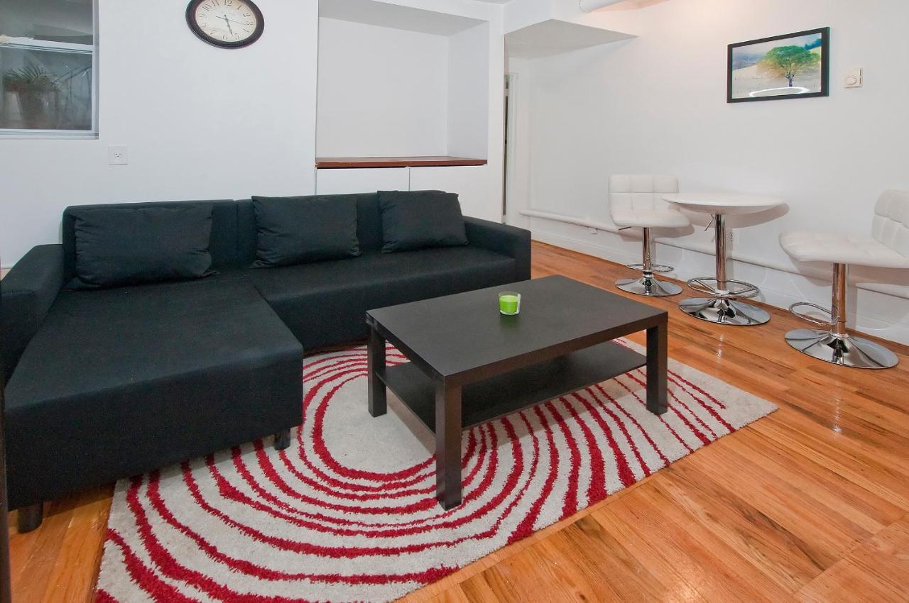 Midtown East Apartment *