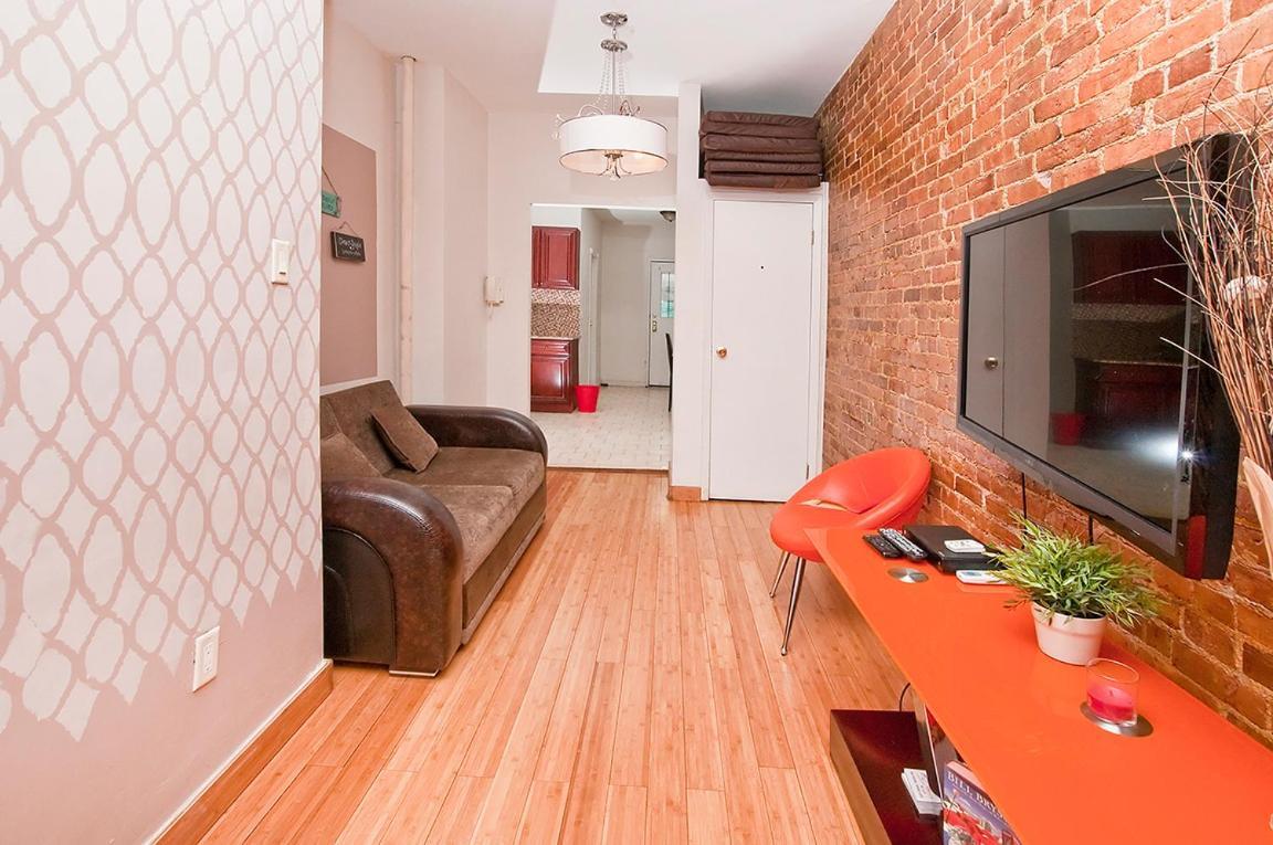 Midtown East Apartment *