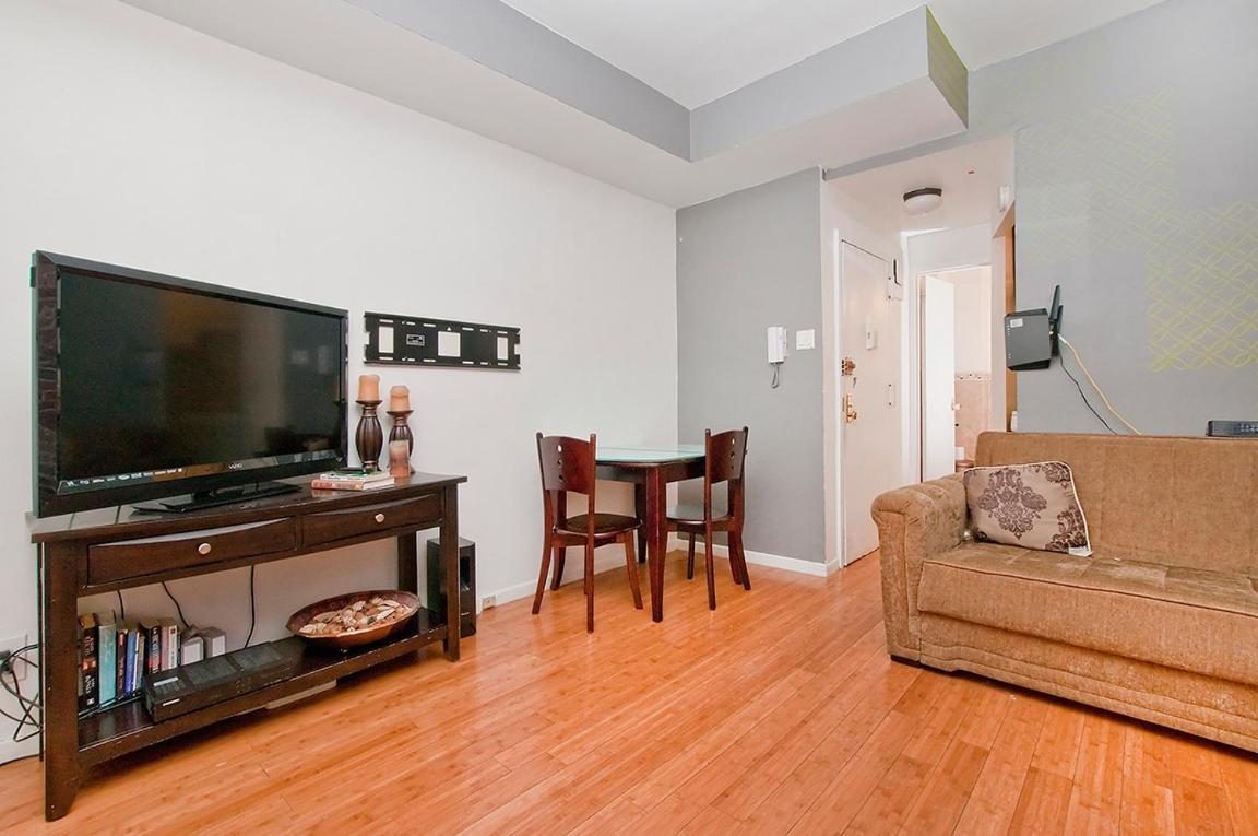 Midtown East Apartment *