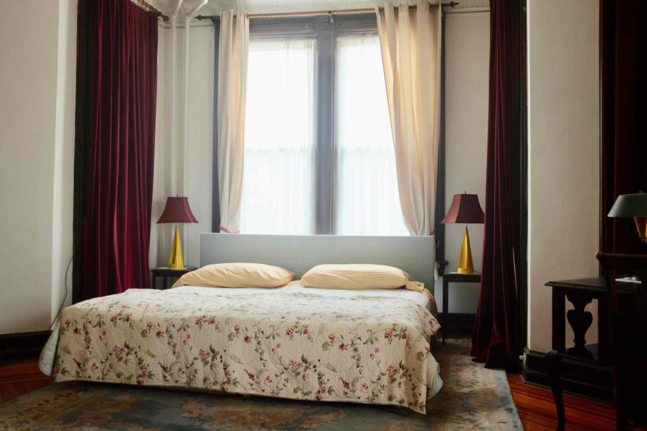 Bed & Breakfast Pl And Gallery New York