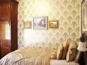 Hotel The New York Renaissance Home And Guesthouse