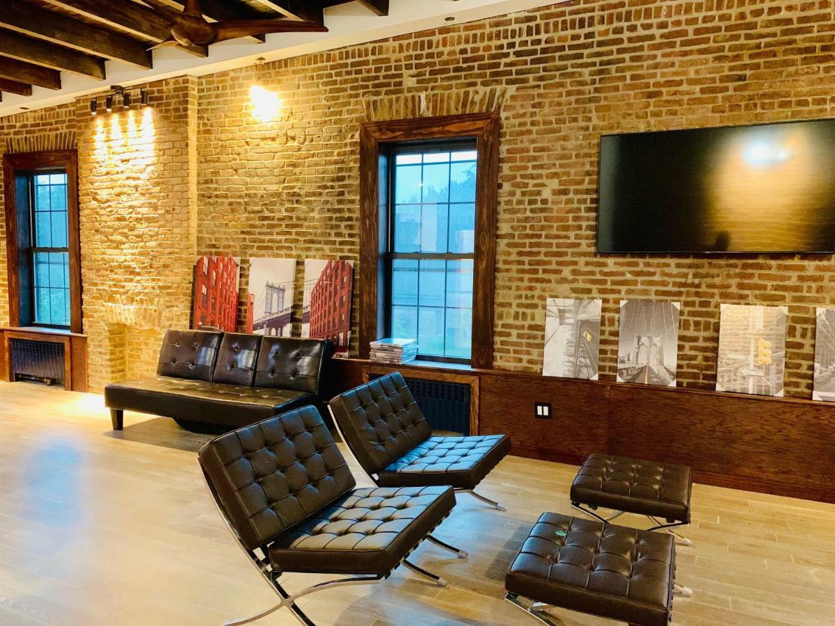 Lavish Totally Renovated Loft Apartment! *
