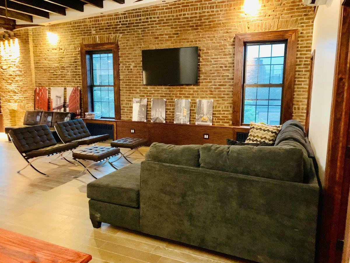 Lavish Totally Renovated Loft Apartment! Apartment *