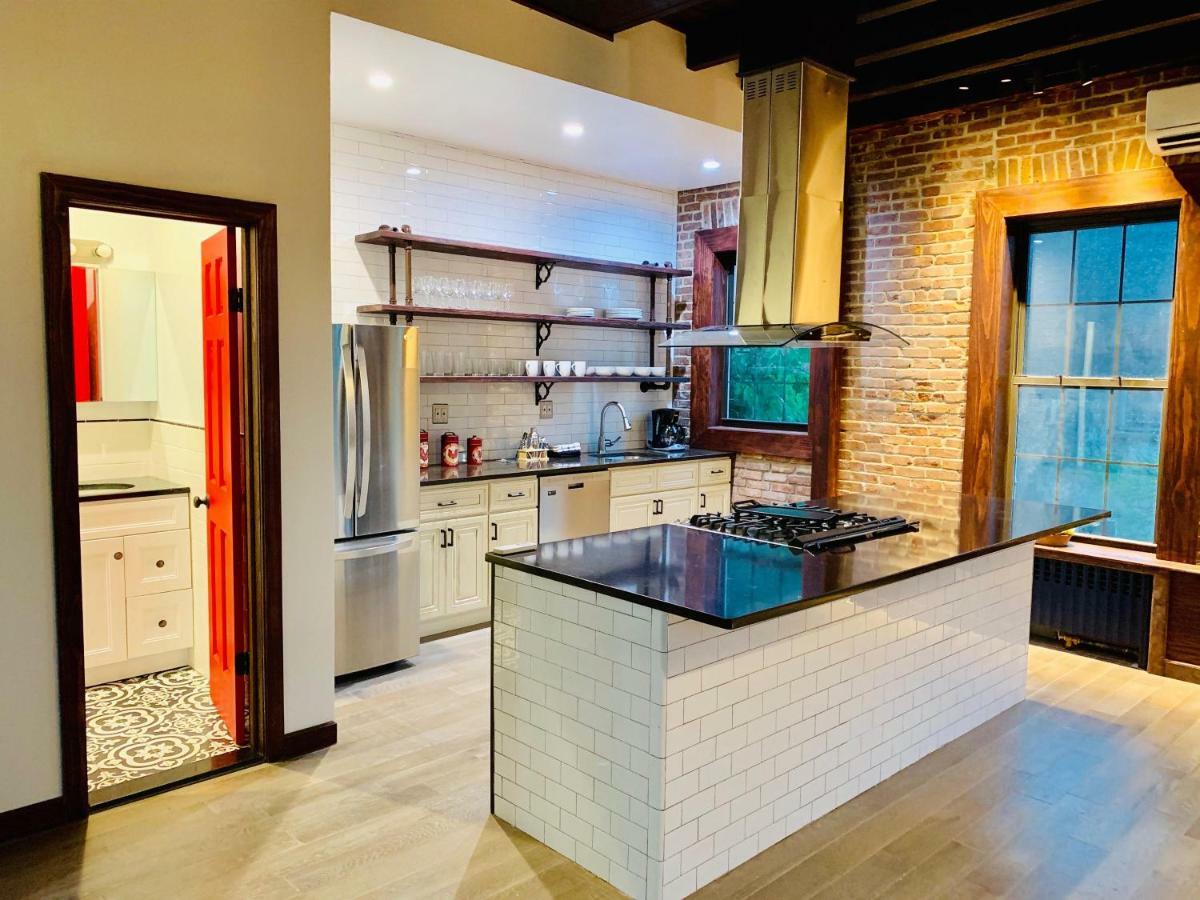 Lavish Totally Renovated Loft Apartment! *