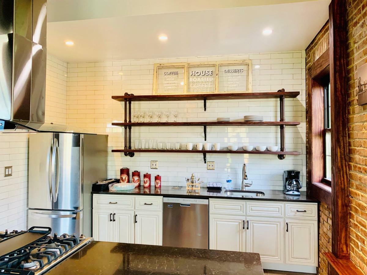 Lavish Totally Renovated Loft Apartment! Apartment New York