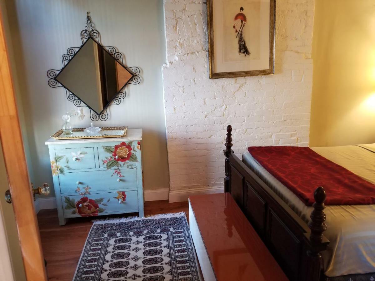 Apartment Cozy Fully Furnished Near Prospect Park & Public Transport New York