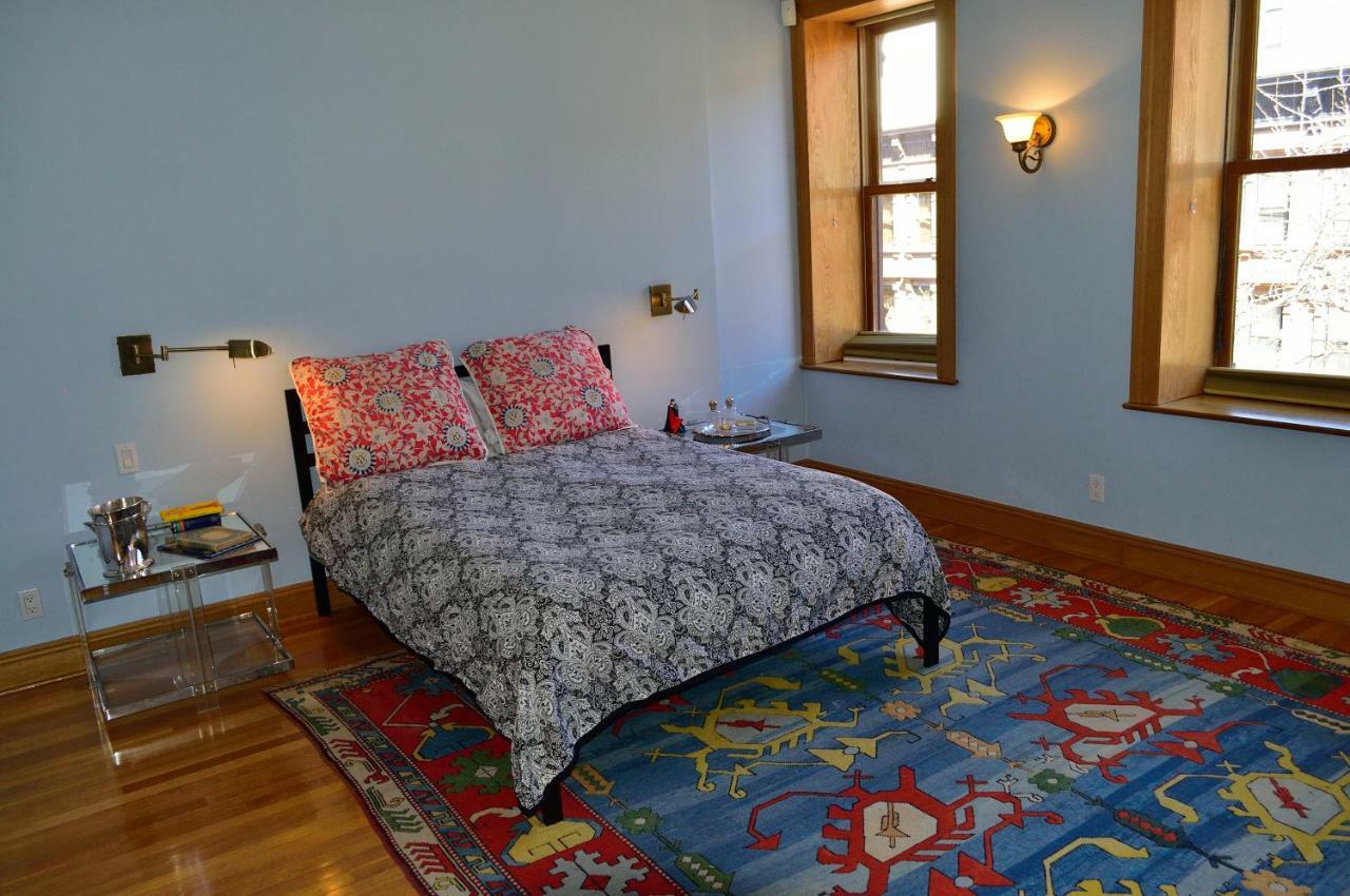 Harlem Jazz Getaway Mansion. * New York