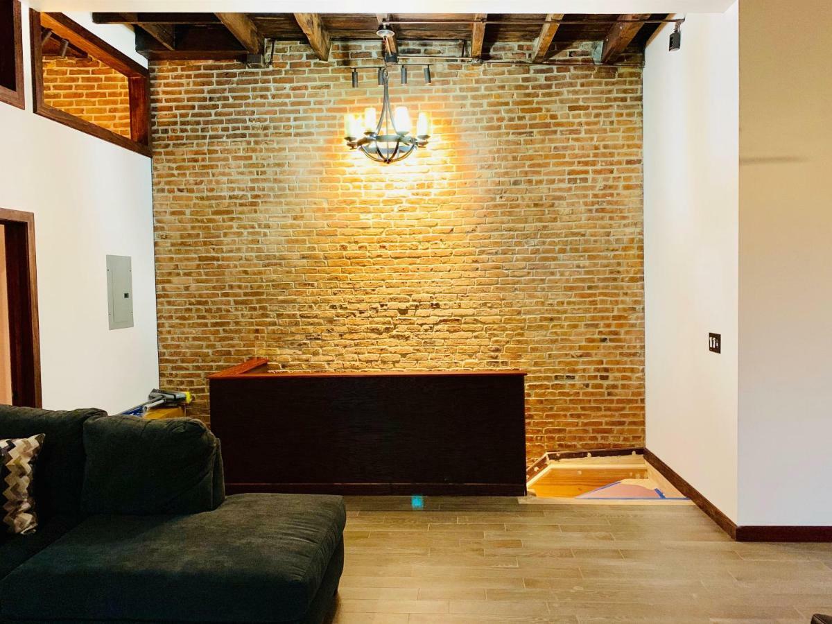 Apartment Lavish Totally Renovated Loft Apartment! New York