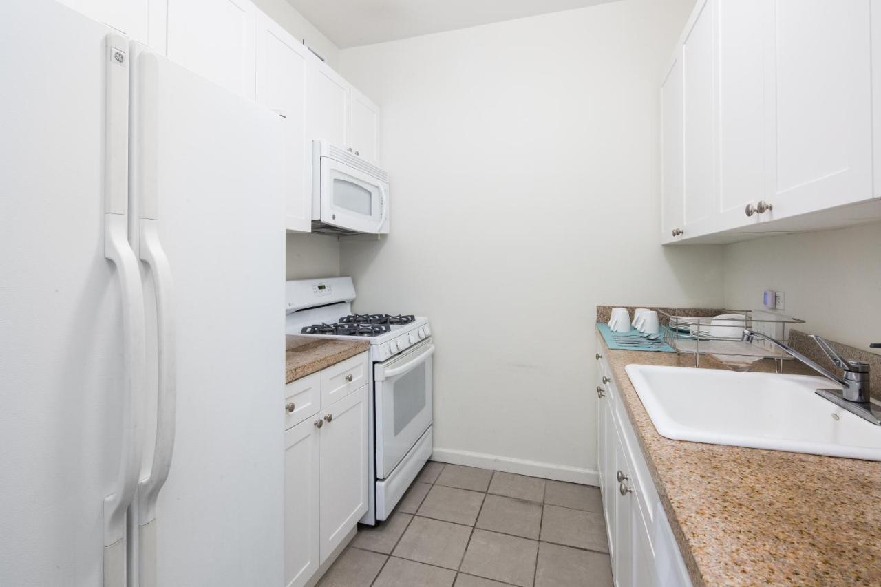 Permago Gotham Studio Apartment