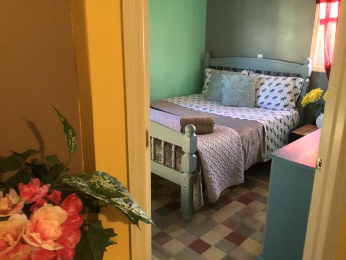 Homestay Cozy Near Jfk And Close To Laguardia *