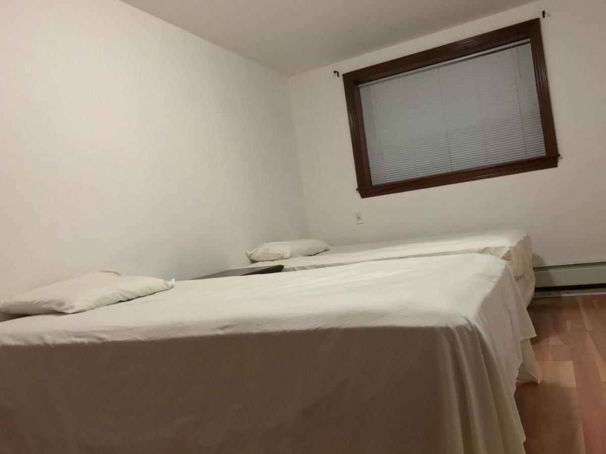 Homestay 75 Bay 40th St Brooklyn Ny 11214 *